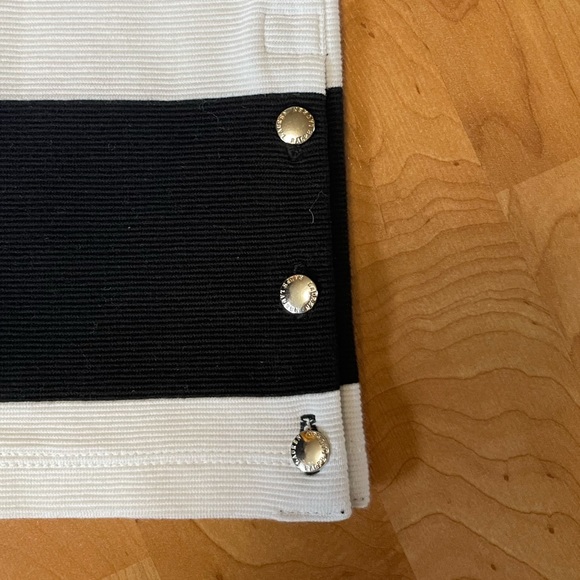 Ralph Lauren Black and White Striped Short Sleeve Top - Small - Picture 2 of 9